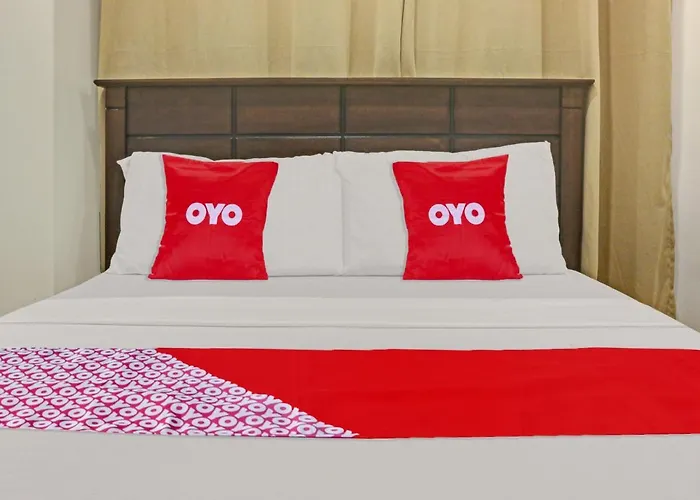 Hotel Oyo 831 Casa Maria 2*